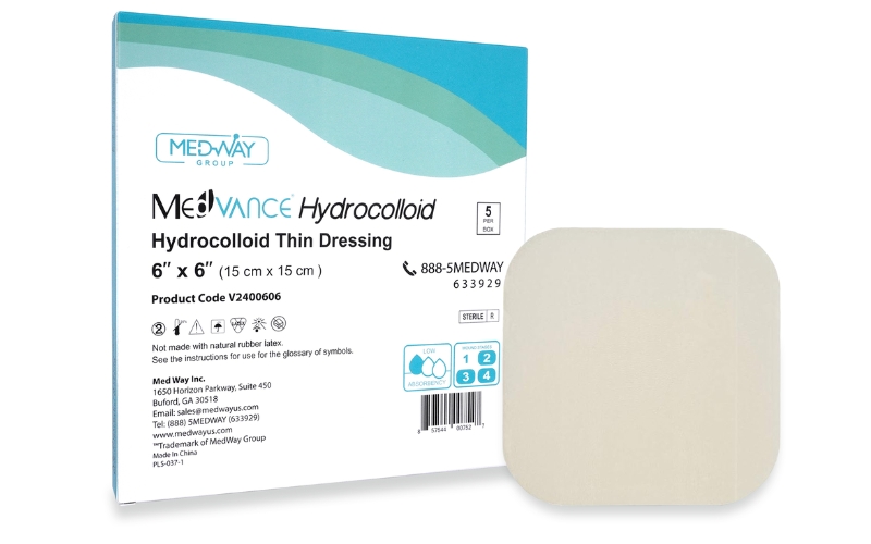 Dùng miếng dán Hydrocolloid để trị mụn