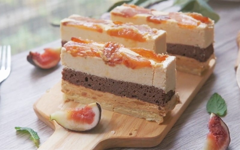 bánh mousse và cheesecake