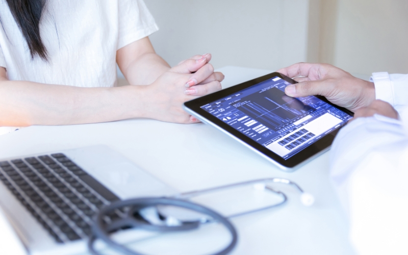 Những lưu ý trước khi tiêm filler thái dương