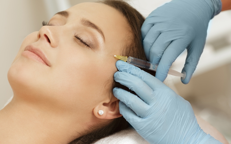 Tiêm filler thái dương giữ được bao lâu